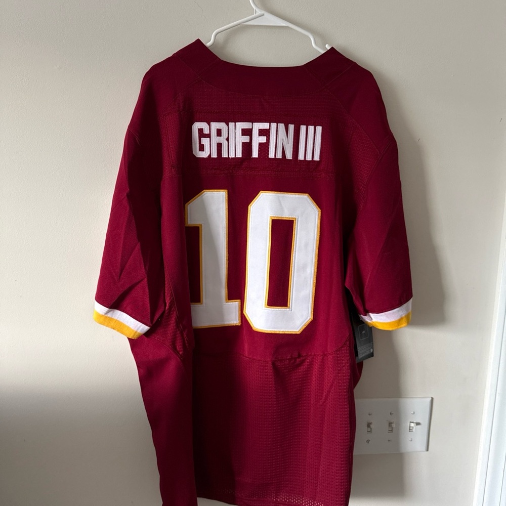 Nike Burgundy and Gold Men's Jersey - Picture 7 of 7